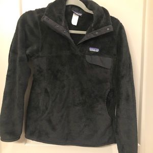 Women’s Patagonia pullover